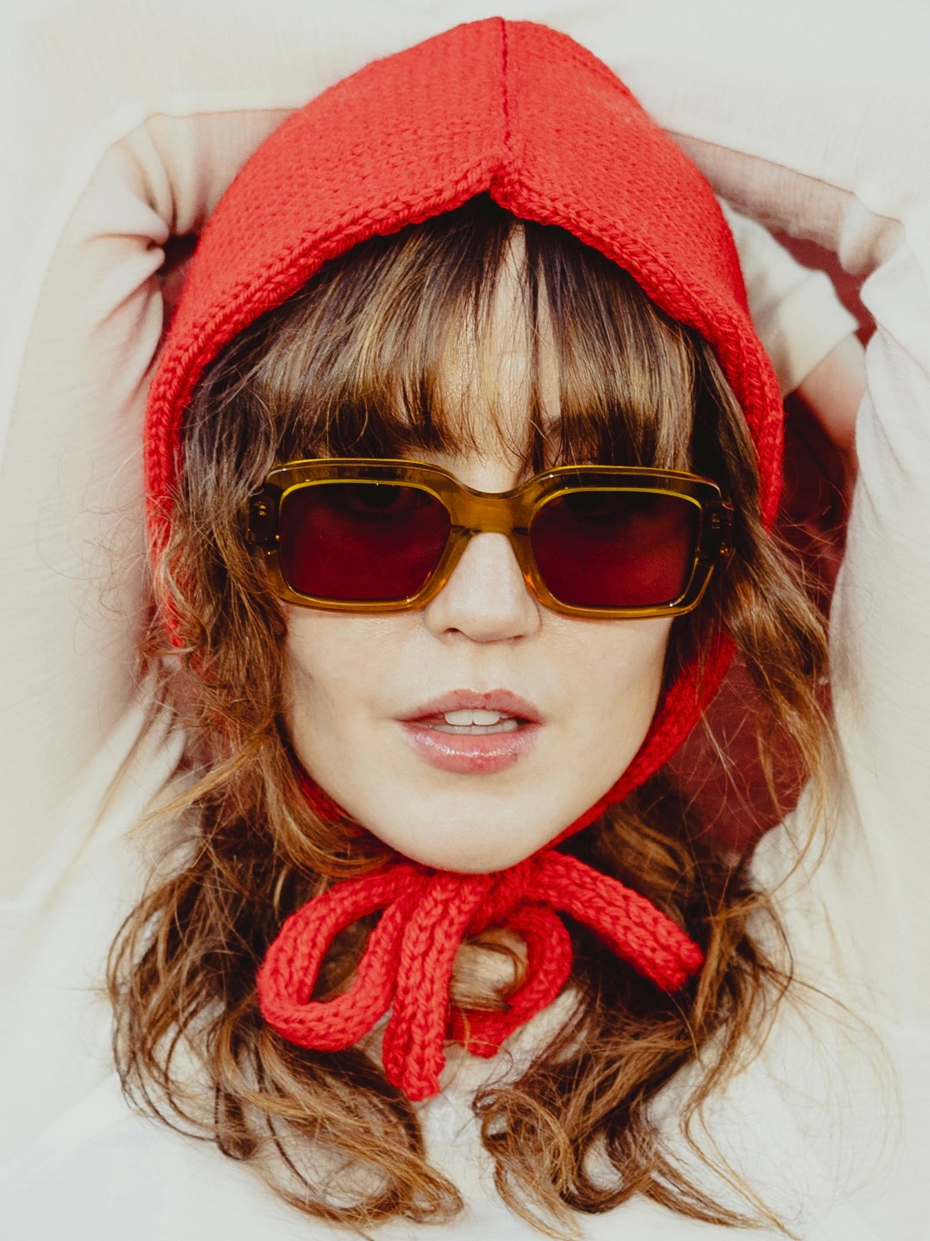 Knitted Bonnet in Red